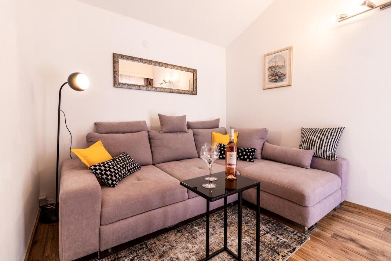 Sunny Beach Apartment Lavica Podstrana Esterno foto