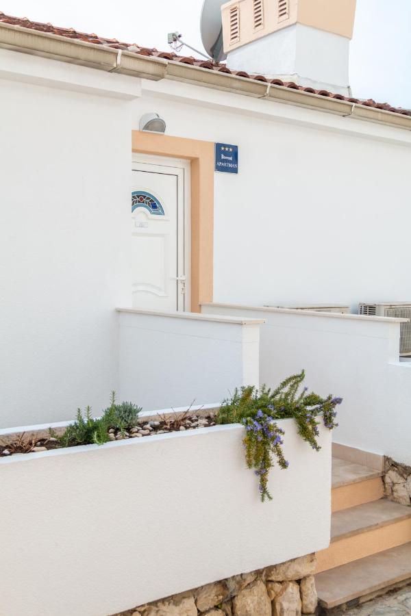 Sunny Beach Apartment Lavica Podstrana Esterno foto